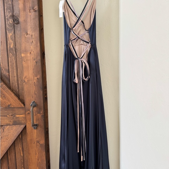 NWT Aqua Lace-up Gown (navy/blush) - Picture 7 of 9